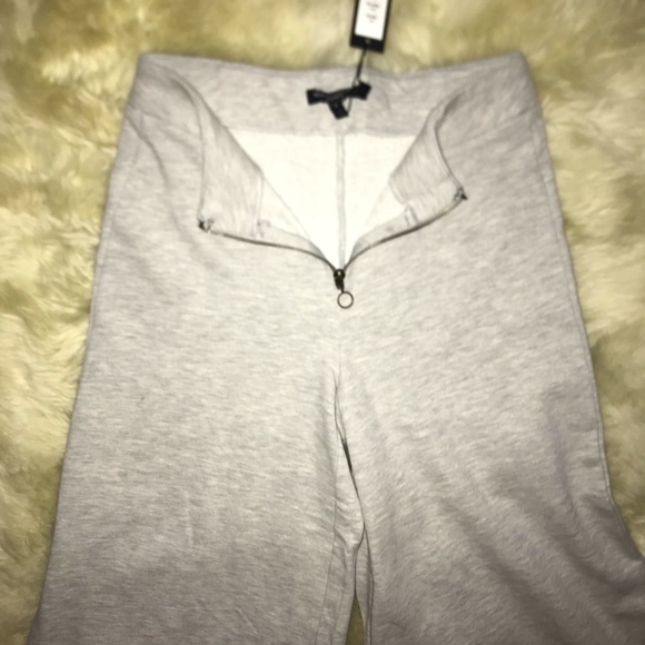 Romeo and Juliet couture  gray flared pants - Picture 4 of 6